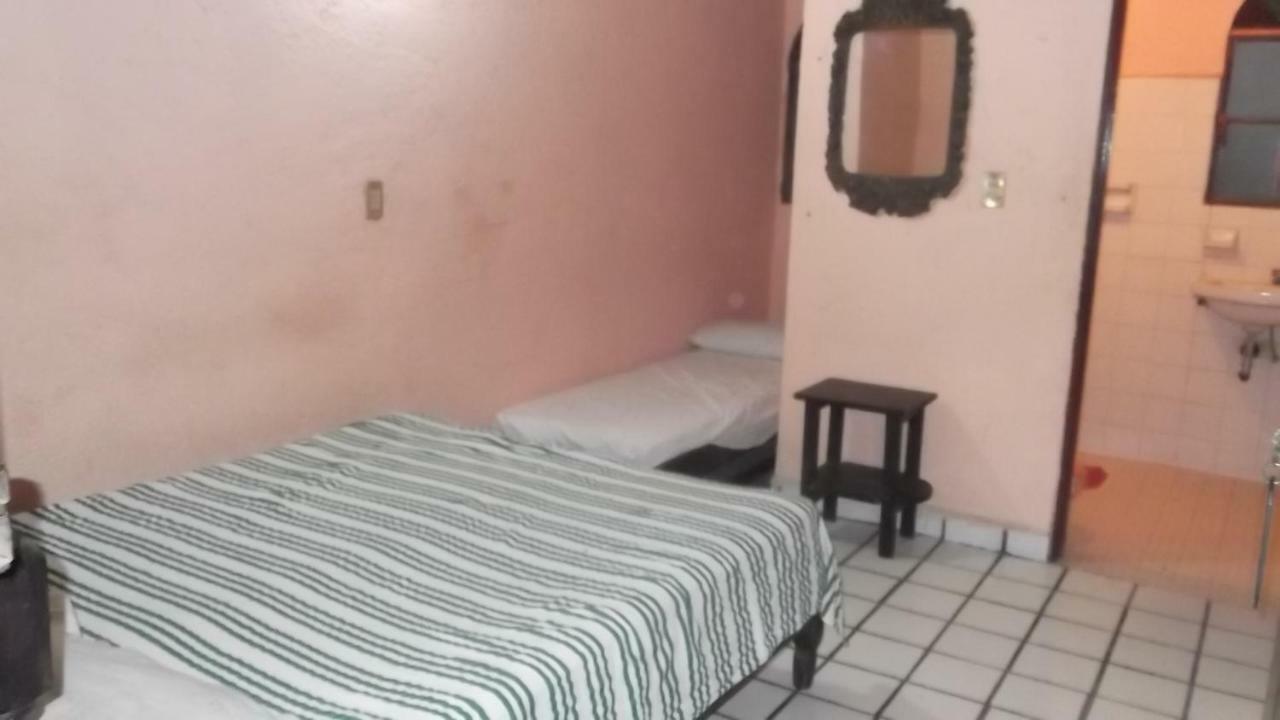 Posada Colonial Zihuatanejo Eksteriør billede